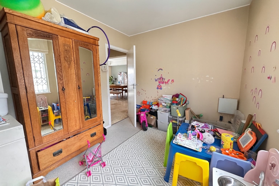 4 Bedroom Property for Sale in Higgovale Western Cape